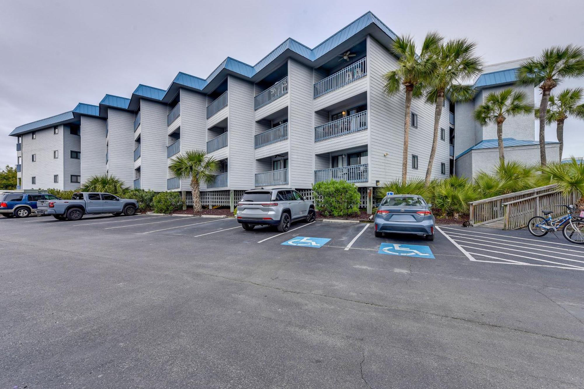 Breezy Tybee Island Condo - 100 Yards From Beach! Exterior photo