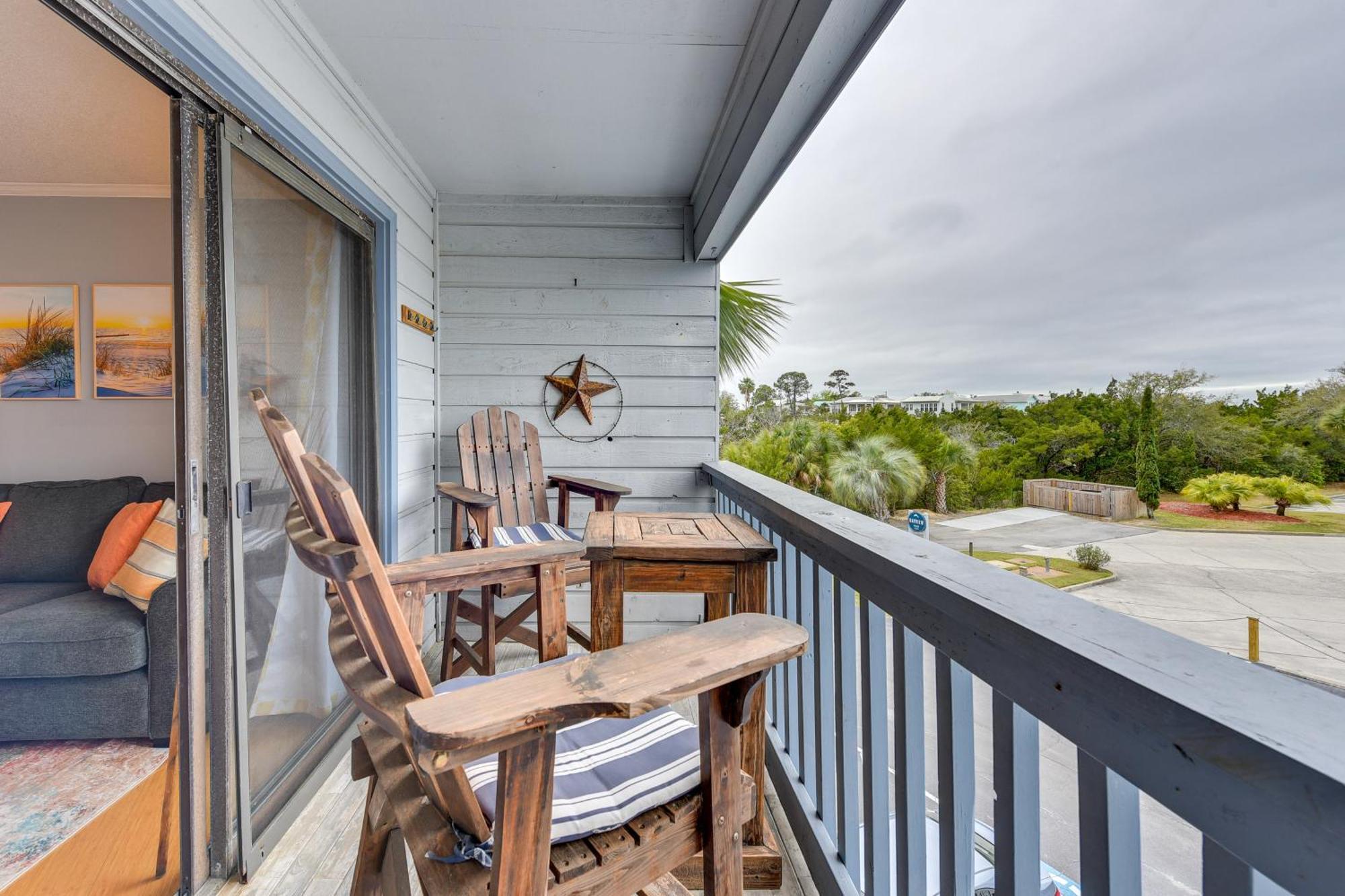 Breezy Tybee Island Condo - 100 Yards From Beach! Exterior photo